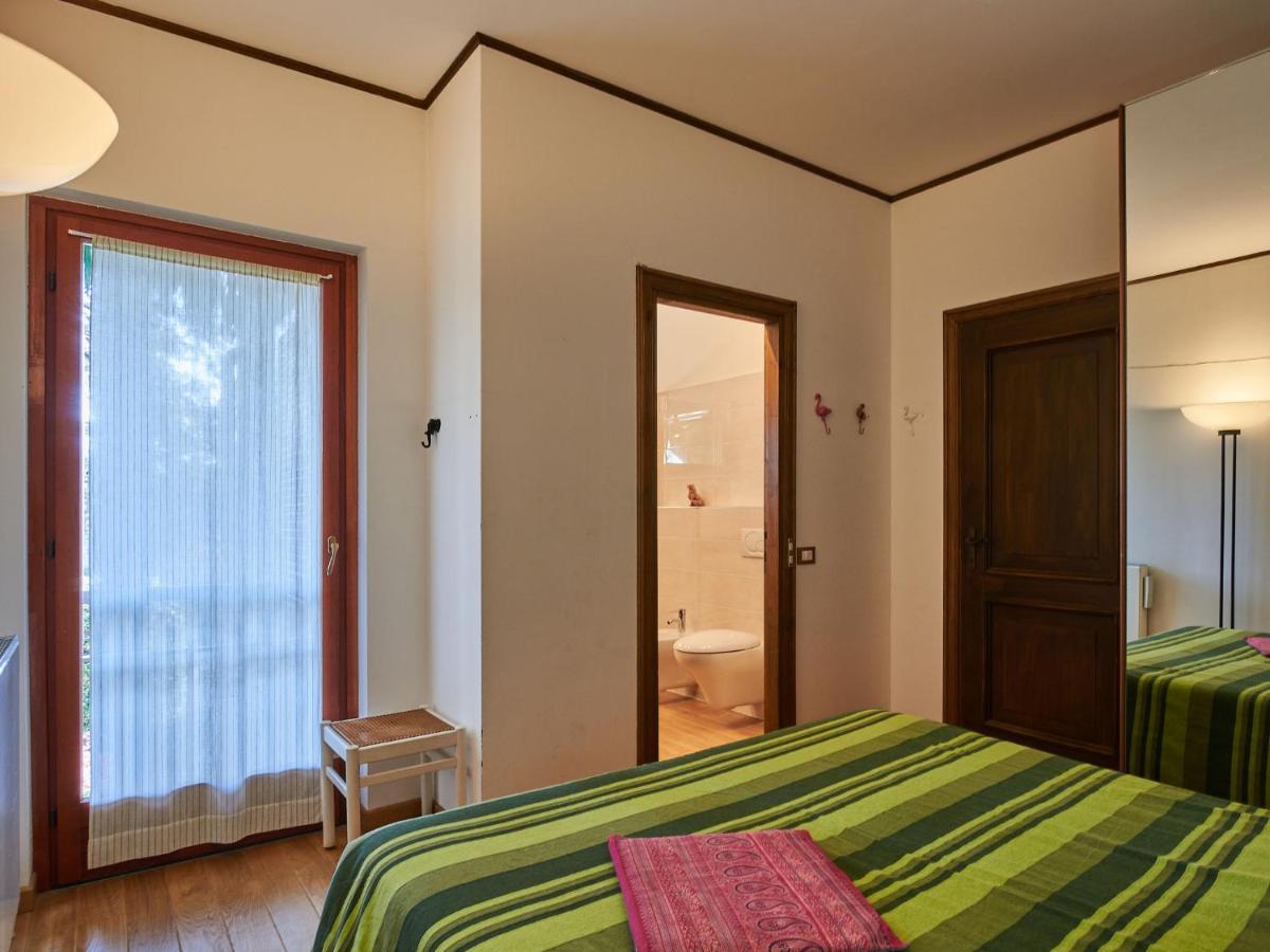 Apartment Hermitage-19 By Interhome Porto Valtravaglia Luaran gambar