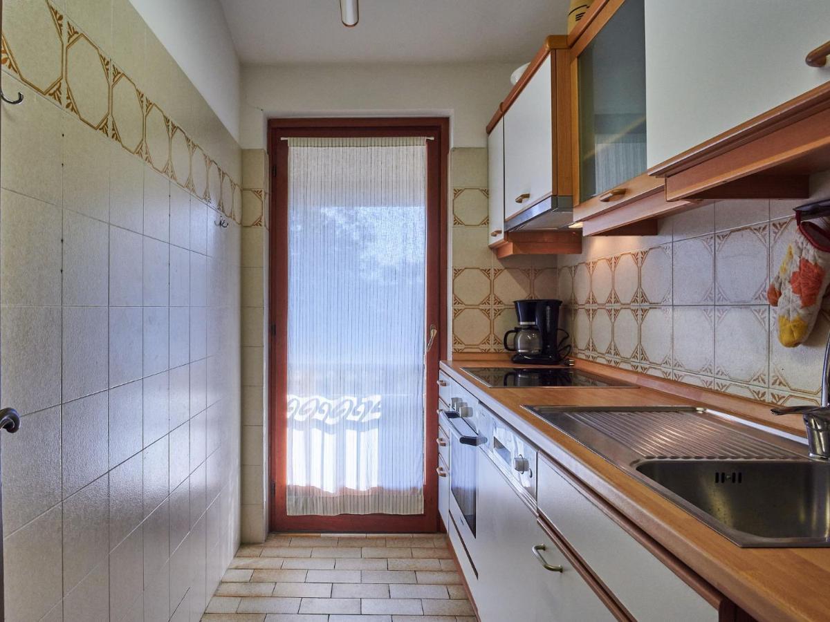Apartment Hermitage-19 By Interhome Porto Valtravaglia Luaran gambar
